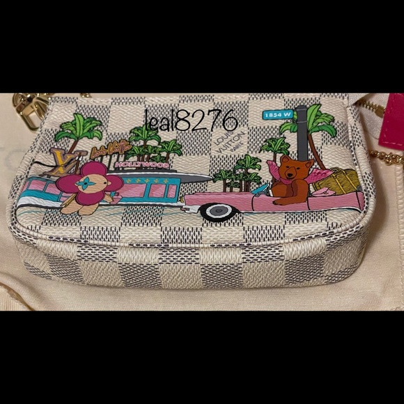 Louis Vuitton Holiday collection 2021 Hollywood mini pochette accesoires - Picture 3 of 6